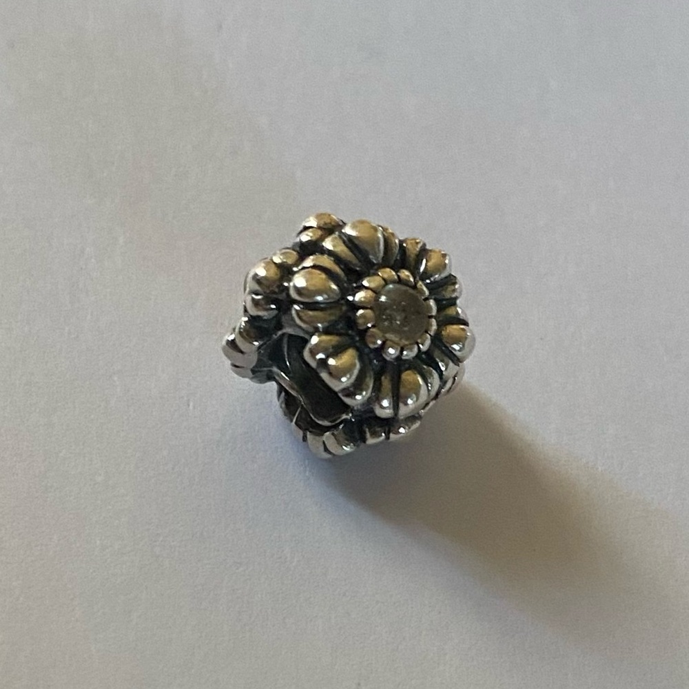 Pandora Vintage Flower Silver Charm